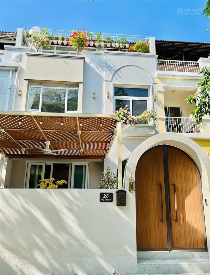 Cần bán biệt thự mỹ thái, phú mỹ hưng, quận 7, giá 41 tỷ giá hời,  0931 155 ***