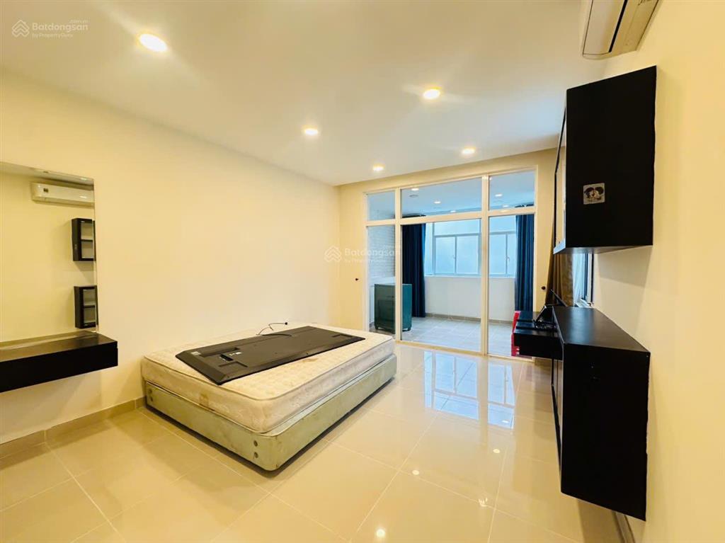 Bán gấp biệt thự tại mỹ thái 2, giá tốt 72 tỷ, 256m2, 5pn, 5wc