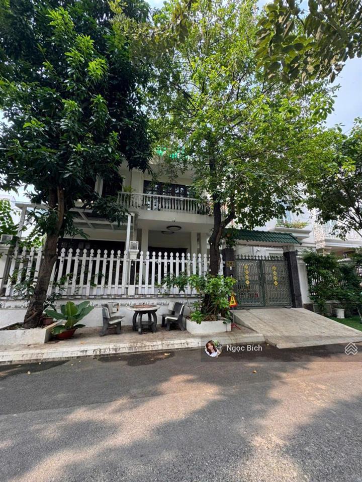 Bán gấp biệt thự nam thông giá tốt trong thị trường 54 tỷ.  0931 155 *** n. bích