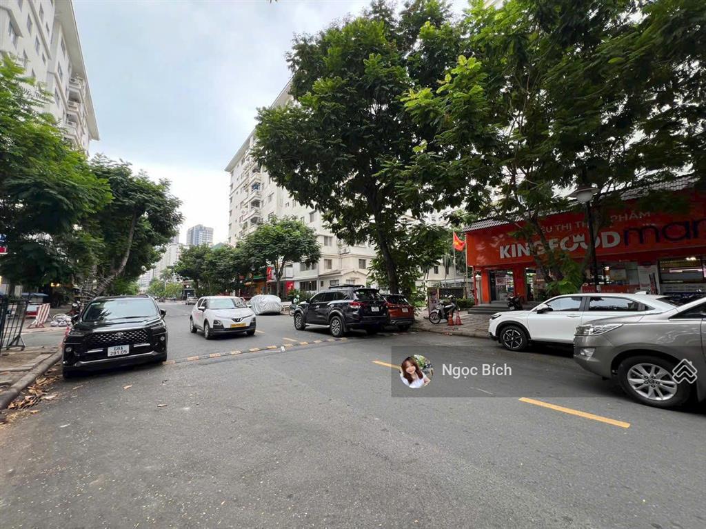 Bán gấp căn góc shophouse hưng vượng hợp đồng thuê cao lâu dài giá bán 42 tỷ thương lượng