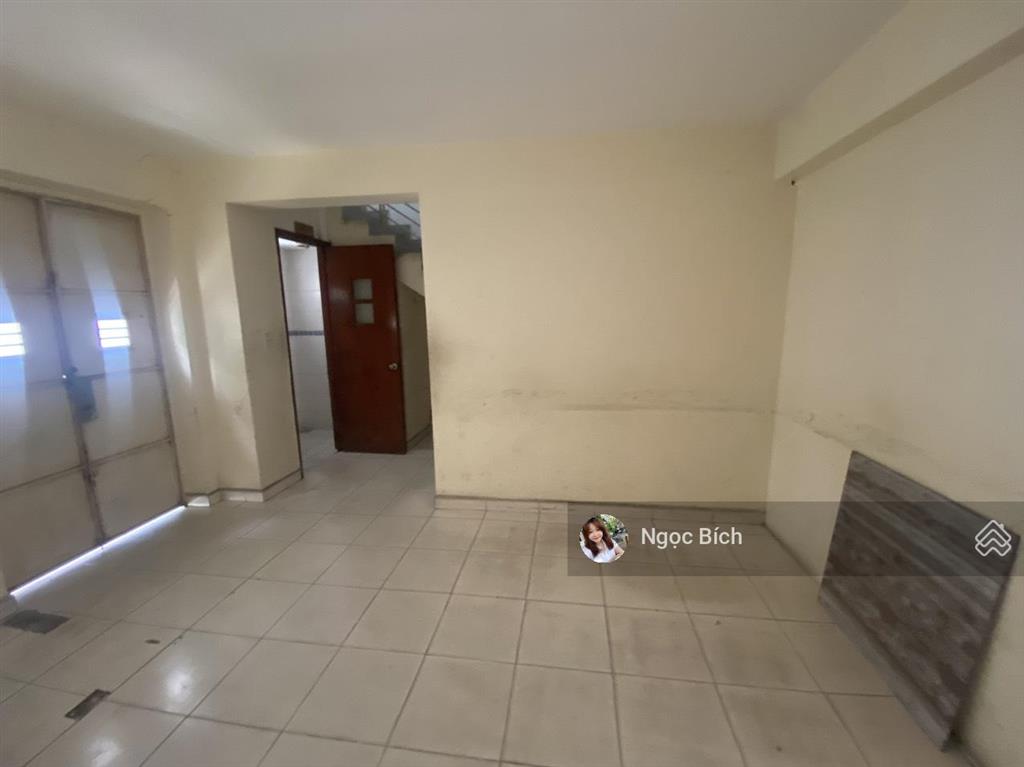 Bán nhà phố nguyễn văn linh, căn kế góc đang giá bán 24 tỷ giá hời. bán giá đầu tư  0931 155 ***