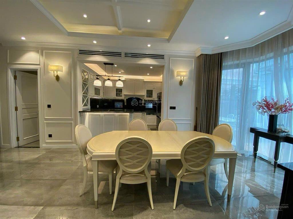 Cho thuê biệt thự diện tích 290m2, giá 115 triệu, phú mỹ hưng, view đẹp, giá cực chất