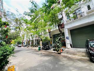 Bán nhà mặt phố phú mỹ hưng khu hưng gia 1, 26,5 tỷ, 111m2 view đẹp giá tốt thị trường