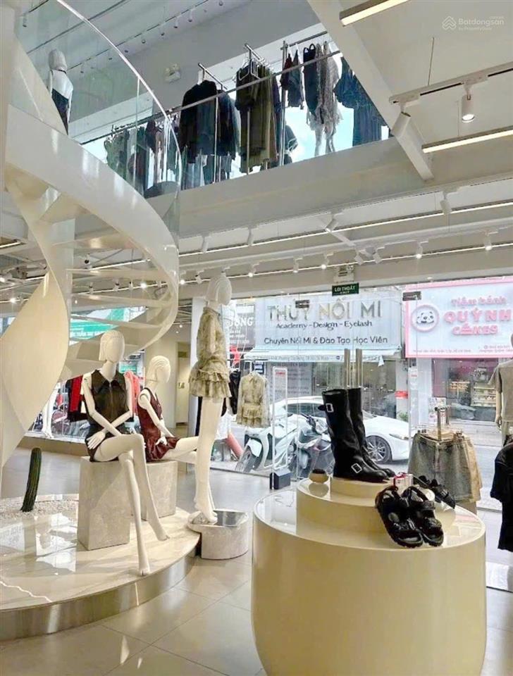 Cho thuê nhà mặt phố tại góc nguyễn thị thập và mai văn vĩnh, 180 triệu, 160 m2