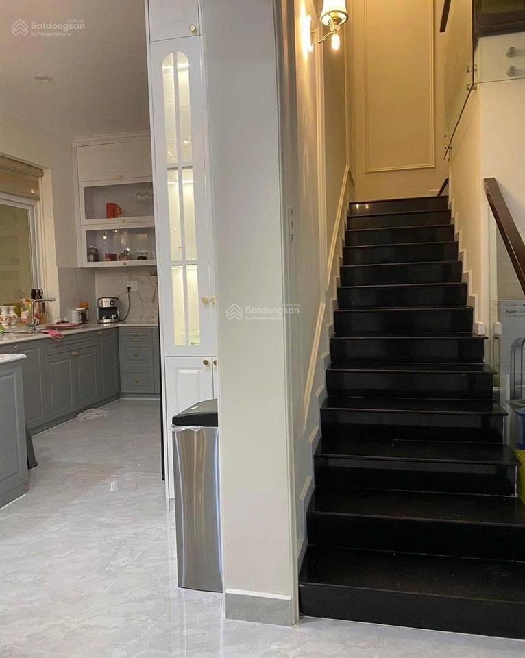 Cho thuê biệt thự phú mỹ hưng mỹ thái 1c, 4pn, 4wc, 126m2, giá ưu đãi 65 triệu