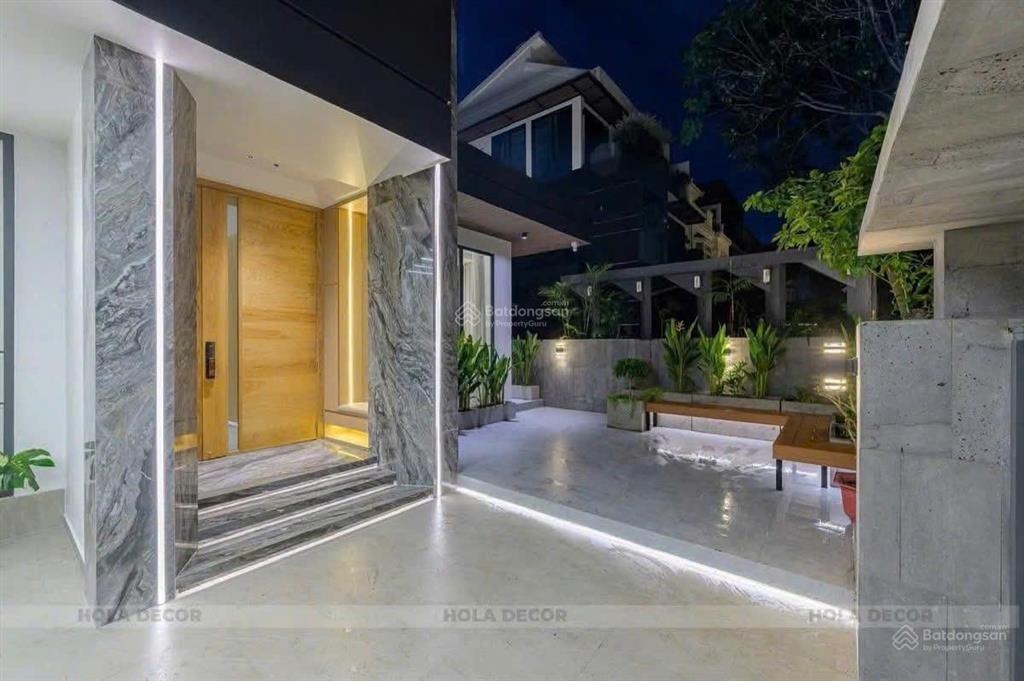 Cho thuê biệt thự phú mỹ hưng khu mỹ giang 1a, nhà mới decor chưa ở, dt 200m2, 4pn, 5wc