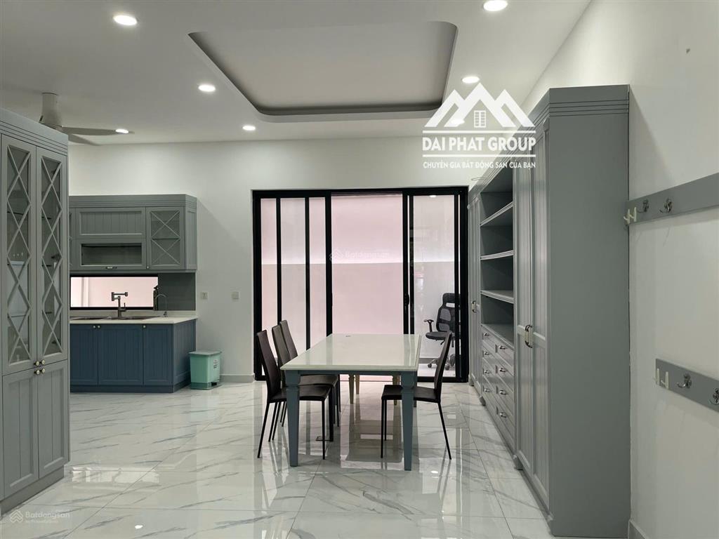 Cho thuê biệt thự phú mỹ hưng khu mỹ thái 3, giá tốt 55 triệu, 126m2, 4pn, 4wc đầy đủ nội thất đẹp