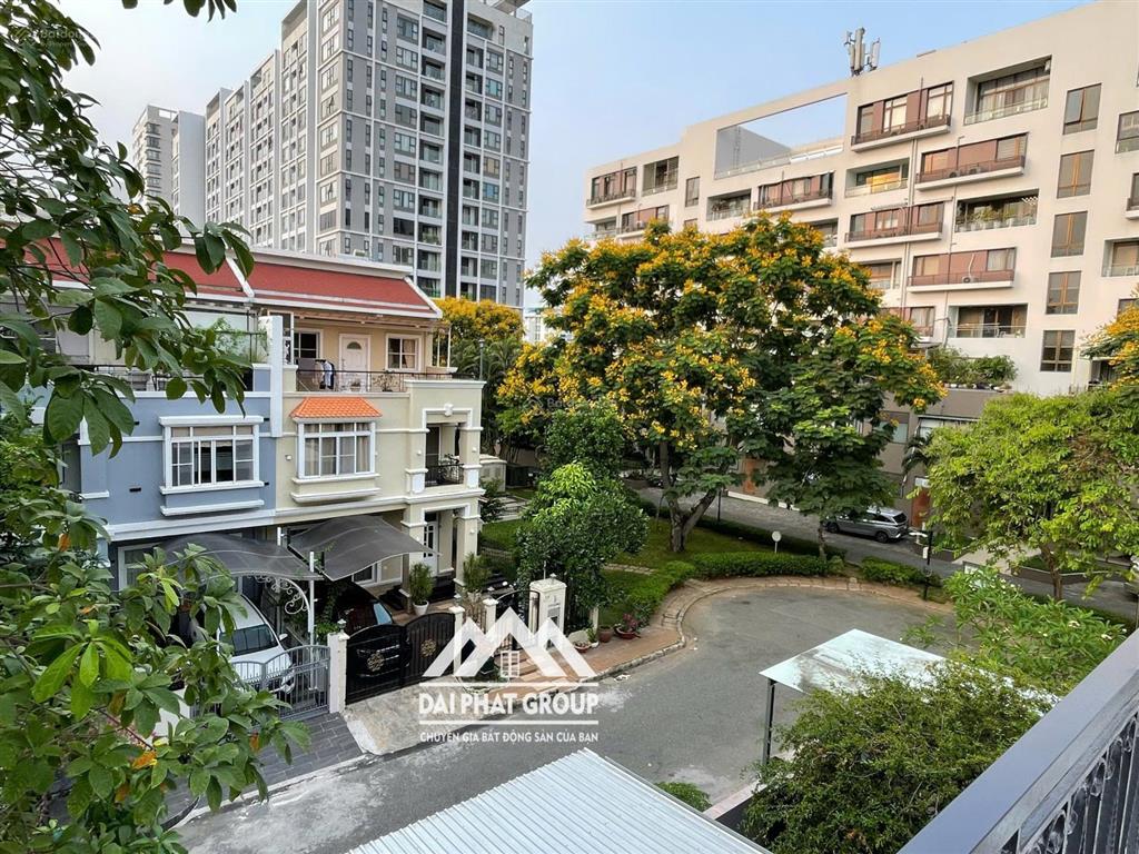 Cho thuê biệt thự phú mỹ hưng khu mỹ thái 3, giá tốt 55 triệu, 126m2, 4pn, 4wc đầy đủ nội thất đẹp