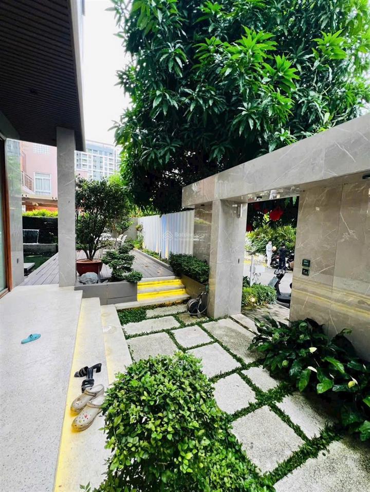 Cho thuê bt 5pn 5wc 252m2 phú mỹ hưng, q7, tp.hcm! nhà nội thất nhập khẩu