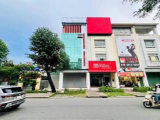 Cho thuê nhà mặt phố tại phú mỹ hưng đường nguyễn văn linh, 40 triệu/tháng giá hời