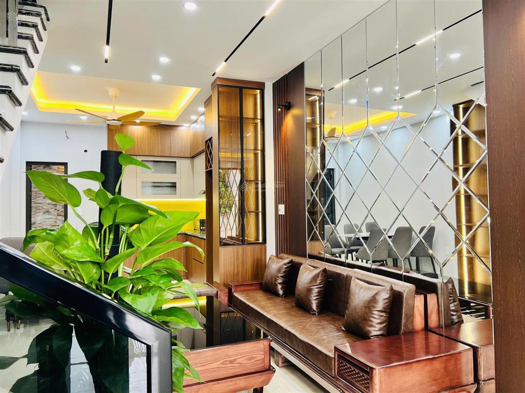 Bán nhà 3 tầng full nội thất hùng vương, hồng bàng, hải phòng, 57m2, ô tô vào, giá 3,35 tỷ