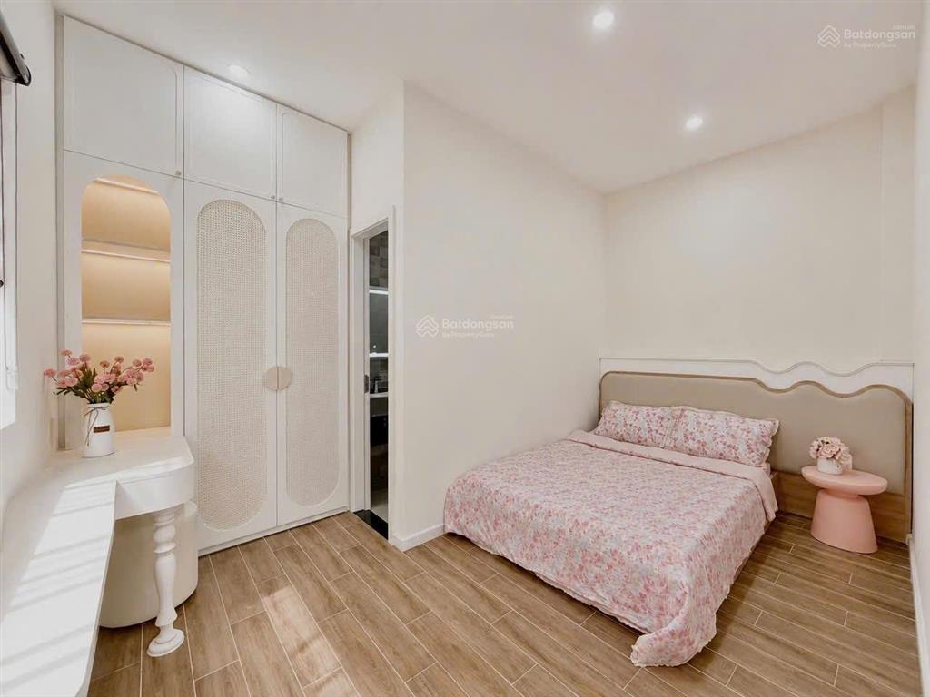 Bán nhà siêu phẩm 2 mặt kiệt hải phòng cách aeon chỉ 200m, full nội thất