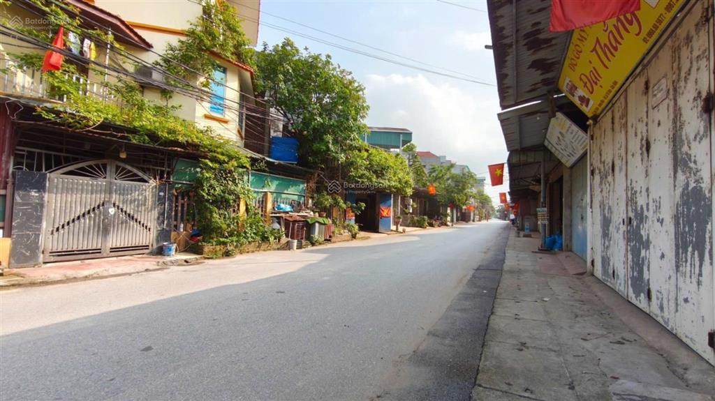 Chính chủ gửi em bán nhà 3 tầng 65m2 trục chính kinh doanh đỉnh không nhanh là mất
