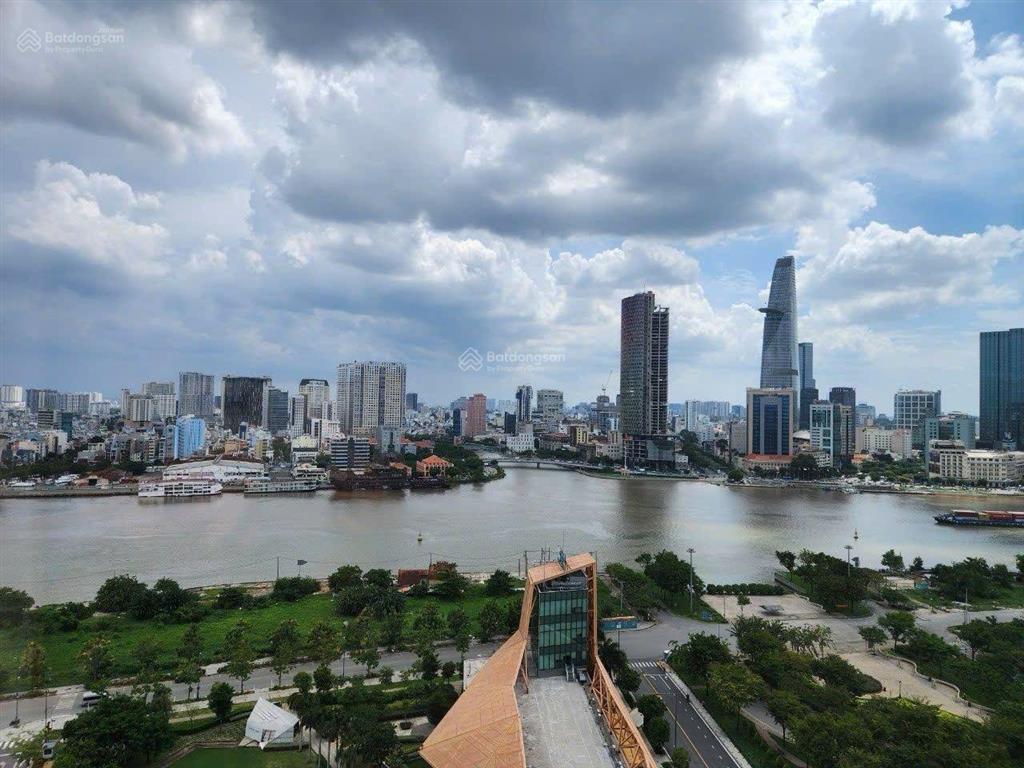 Empire city  hạ giá bán nhanh 1 phòng ngủ view sông , bitexco , tầng cao view kg chắn.
