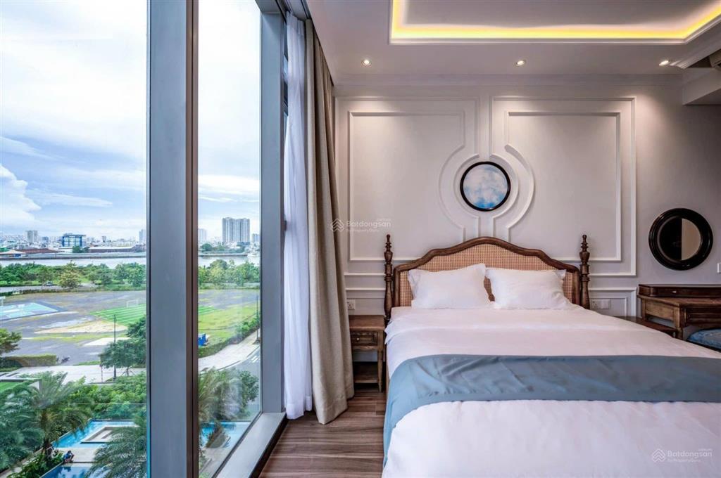 Empire city cho thuê 2 phòng ngủ nội thất cao cấp view hồ bơi thoáng mát
