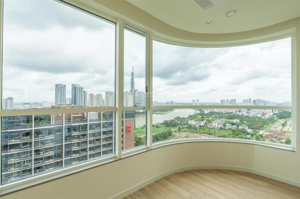 Cho thuê 4 phòng ngủ tầng cao view sông giá tốt, nhà mới bàn giao.