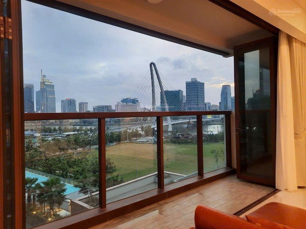 Cho thuê 3 phòng ngủ view cầu bason hàng hiếm