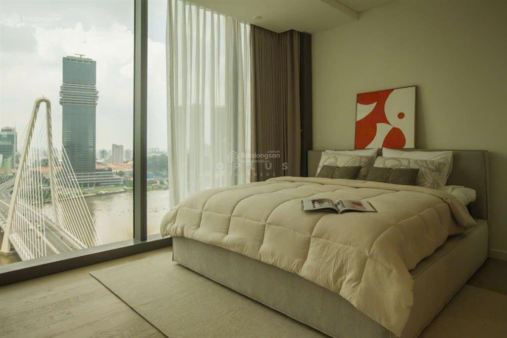 Cho thuê the operametropole 3 phòng ngủ nội thất cao cấp thang máy riêng
