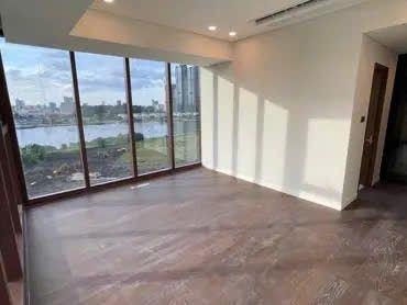 Cho thuê the galleria  metropole căn 4 phòng ngủ thang máy riêng hàng hiếm