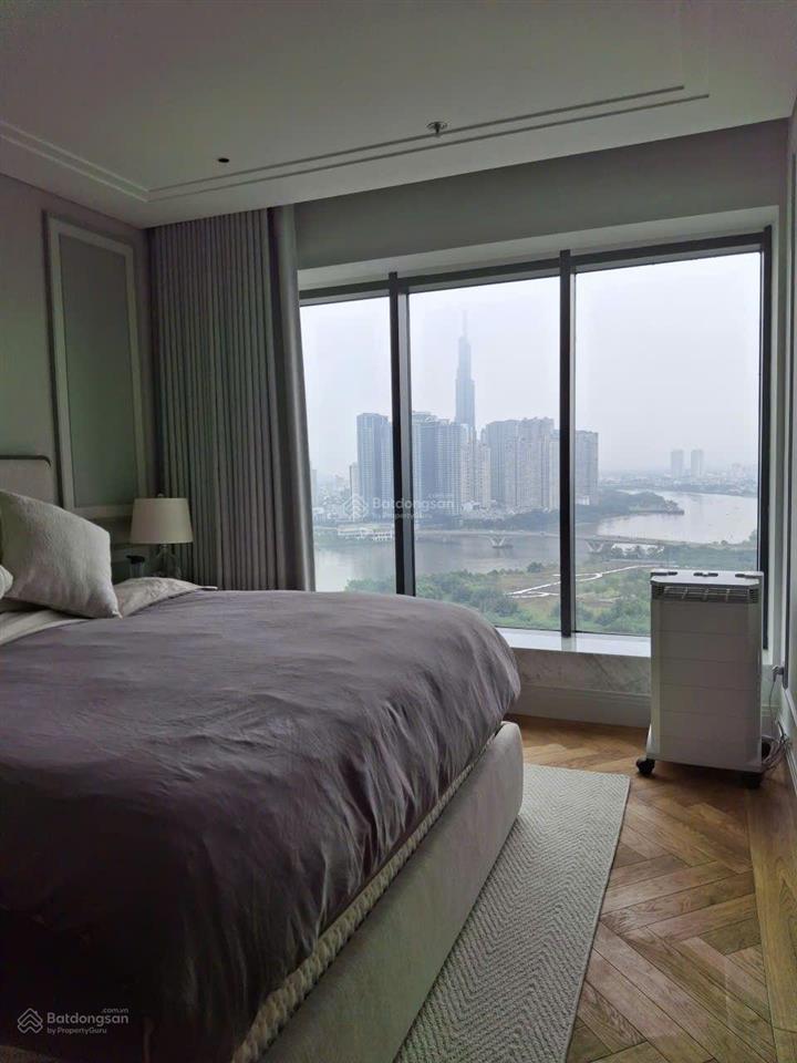 Cho thuê the crest  metropole duplex 3 phòng ngủ nội thất cao cấp hàng hiếm.