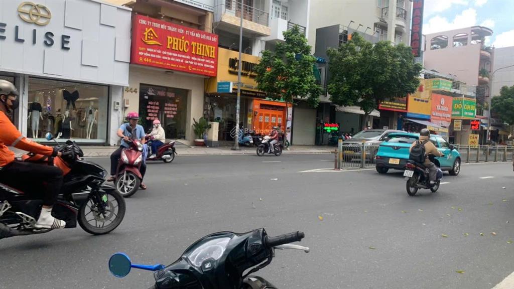 Cho thuê mt 450  452 lũy bán bích quận tân phú dt 10m x 30m giá thuê 60tr/1 tháng