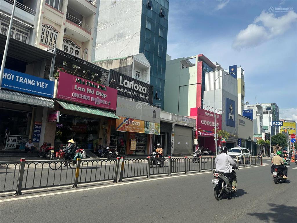 Cho thuê nhà số 190 đường hòa bình, quận tân phú