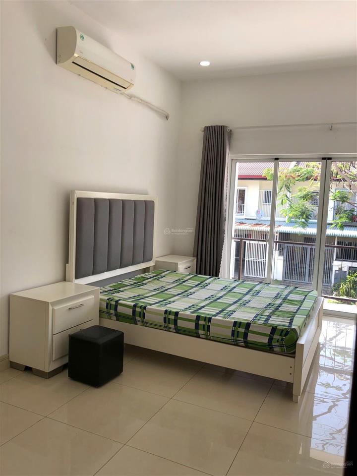Bán nhà ecolakes mỹ phước full nội thất cao cấp, đang cho thuê 14 triệu tháng, 140m²