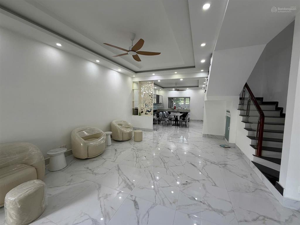 Cho thuê nhà ecolakes 3 phòng ngủ full nội thất đẹp giá thuê 15 triệu/tháng