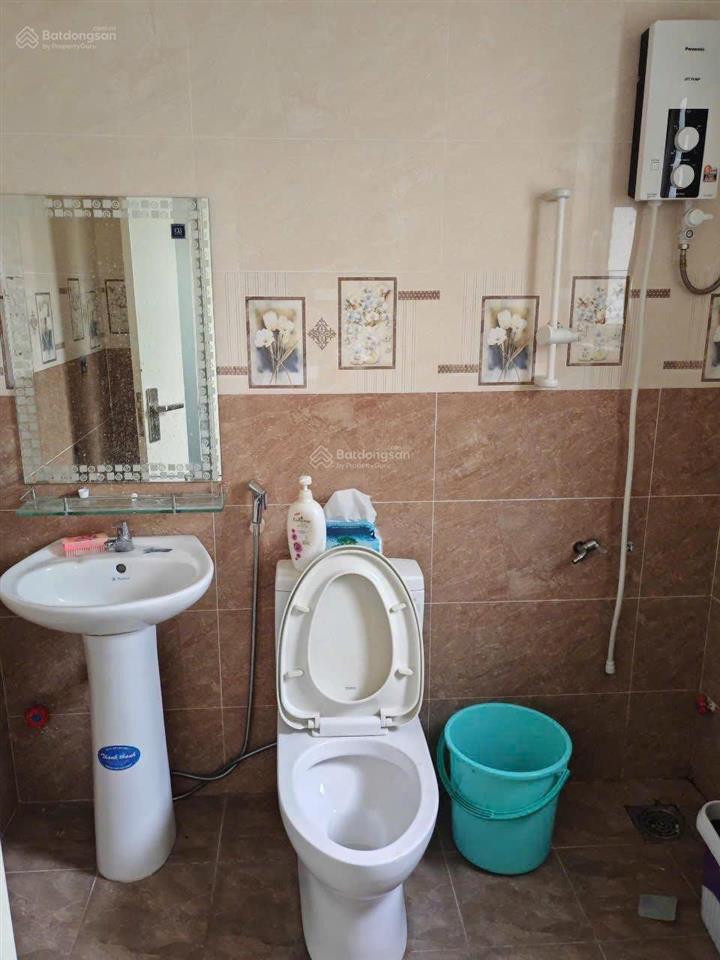Chính chủ cần bán nhà ecolakes  view công viên  full nội thất  giá chỉ 3,2 tỷ