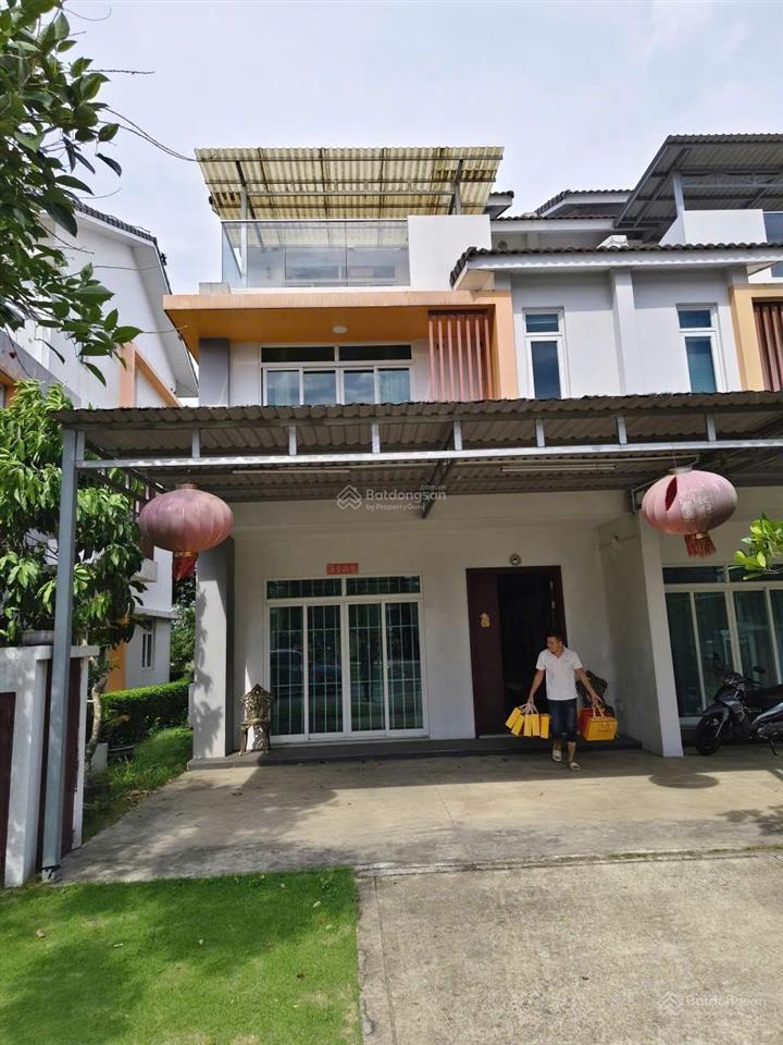 Bán biệt thự trung tâm ecolakes 160m², full nội thất, giảm 4,2 tỷ, đầu tư cực hời