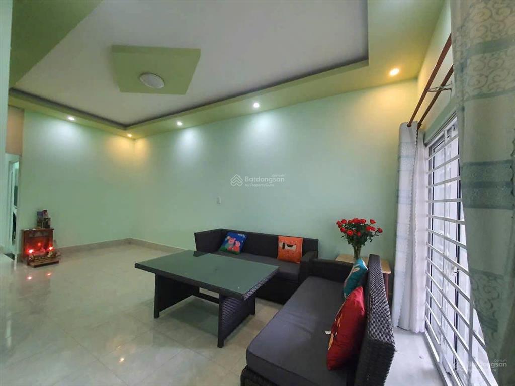 Cho thuê nhà ecolakes full nội thất giá chỉ 8 triệu/tháng