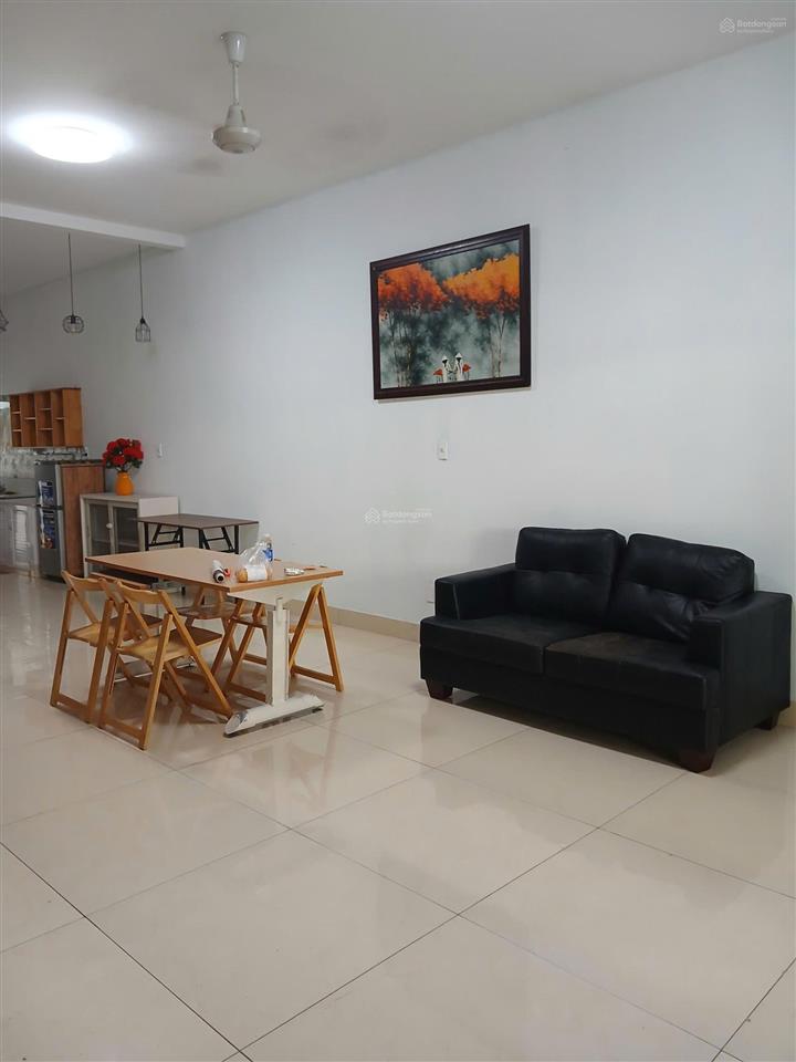 Cho thuê nhà ecolakes 4 phòng ngủ full tiện ích, dọn vào ở ngay
