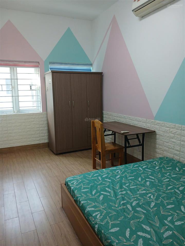 Cho thuê nhà ecolakes 4 phòng ngủ full tiện ích, dọn vào ở ngay
