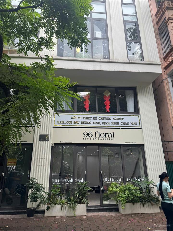 Chính chủ cho thuê cửa hàng, showroom tầng 1 tòa nhà trần quang diệu, đống đa, 50m2 giá 19tr/tháng