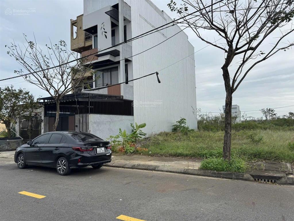 Bán đất đẹp b2.129 lô 15 khu đầm sen nam hòa xuân