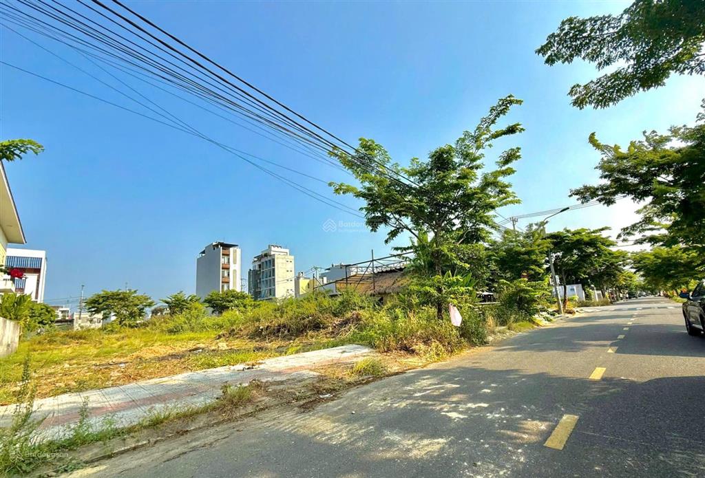 Bán lô đất biệt thự 250m2 đường chế viết tấn view kênh thoáng mát