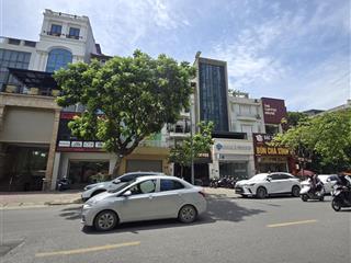 Bán nhà 174 minh khai, hai bà trưng, 137m2 x 2t, mặt tiền 4m, 1 mặt phố + 1 mặt ngõ, giá 80 tỷ