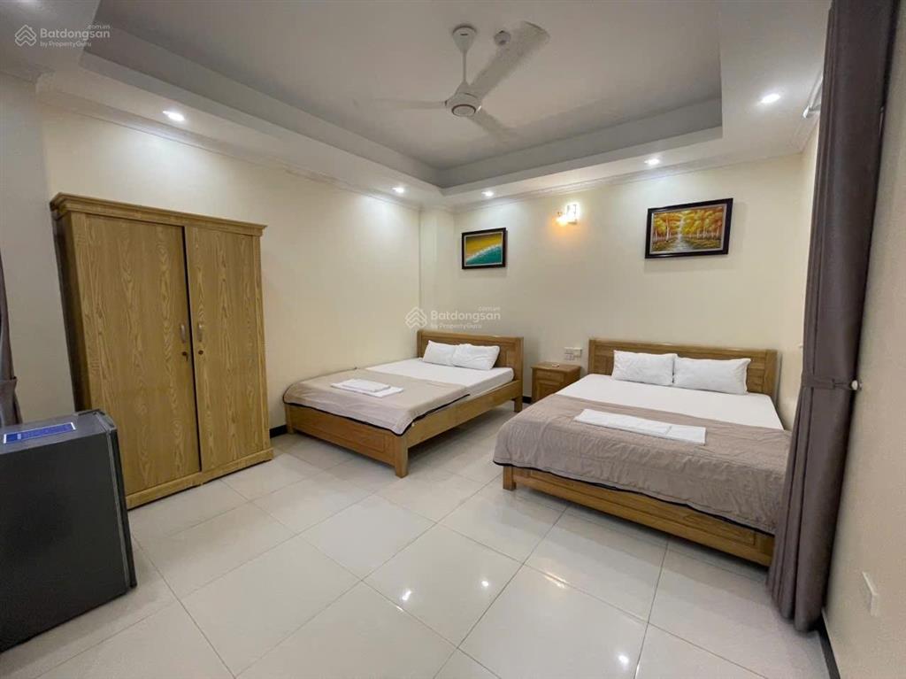 Khách sạn view biển sầm sơn, ngay đại lộ lê lợi