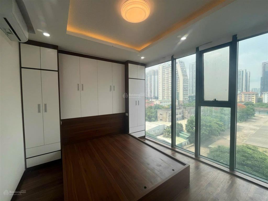 Chính chủ đi nước ngoài cần bán căn 71.22m2 dự án cc 90 nguyễn tuân  0913 535 ***