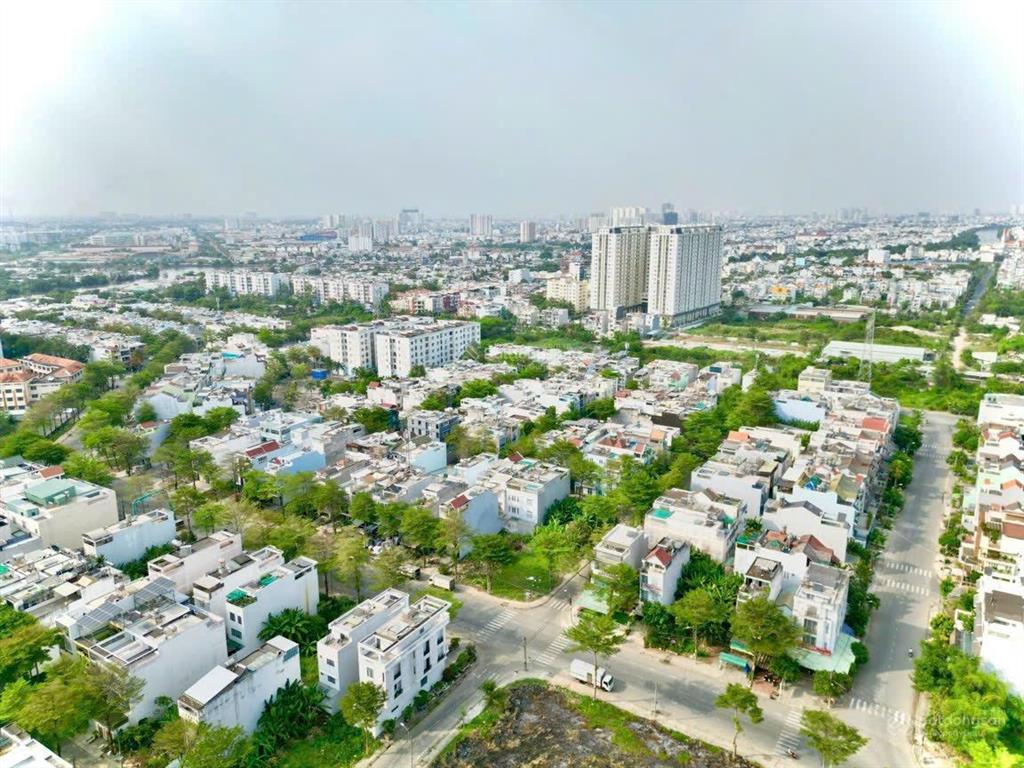 Bán đất nền biệt thự quận 8, sổ sẵn khu dân cư phú lợi, 240m2 giá 10,4 tỷ