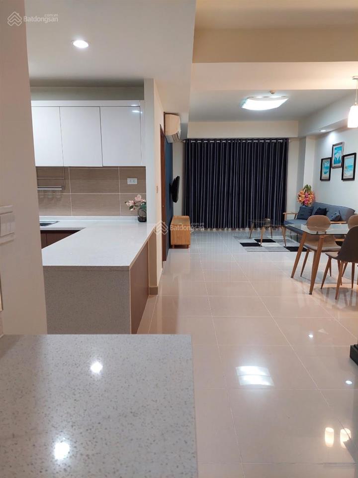 Cần bán gấp căn hộ 3pn, dt 98m2 chung cư the eastern phú hữu quận 9, giá 4tỷ2