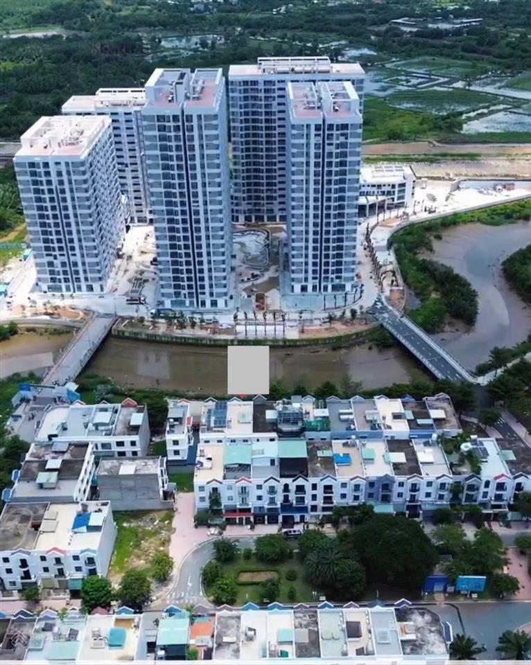 Cần bán lô đất đẹp khu dự án centana trường lưu quận 9, dt 96,5m2 giá chỉ 8.5 tỷ có thương lượng