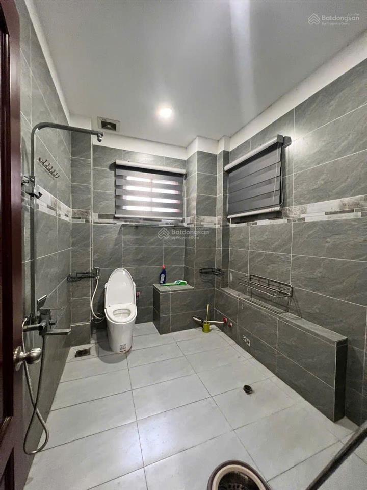 Cần cho thuê nhà mặt tiền đường 53, phường thạnh mỹ lợi, quận 2, diện tích 270m2 có hầm