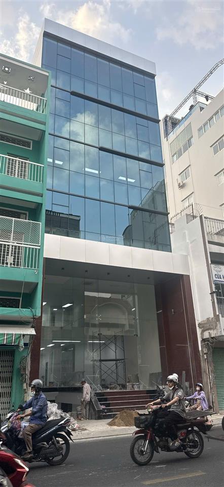 Cho thuê mt phạm đình hổ, dt 8m x 22m, 1 hầm, 1 trệt, 5 lầu, quận 6