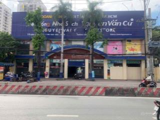 Cho thuê nhà mt huỳnh tấn phát, dt 30m x 50m, 1 trệt, 1 lầu, quận 7