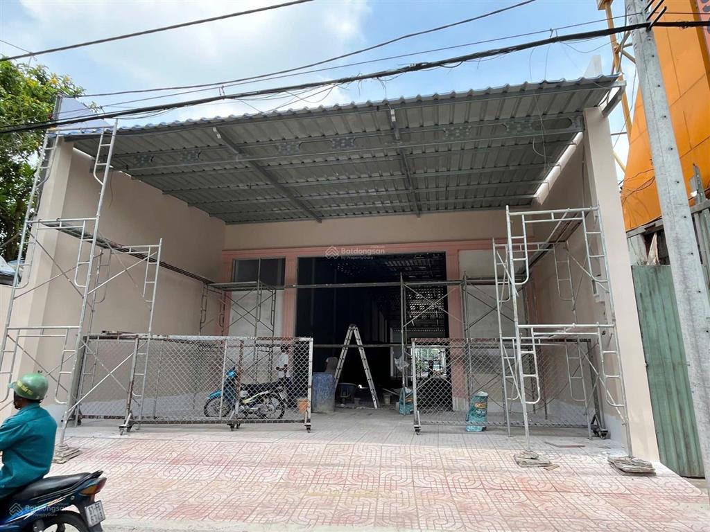 Cho thuê nhà mt nguyễn thị tú, dt 10m x 55m, bình tân