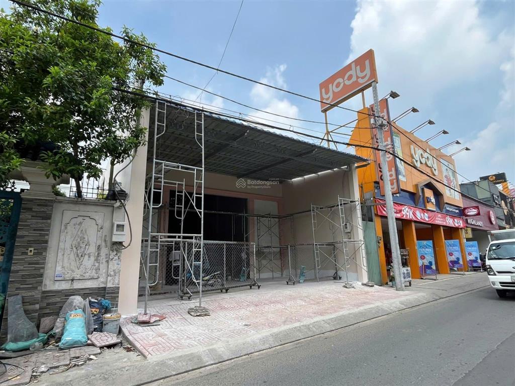 Cho thuê nhà mt nguyễn thị tú, dt 10m x 55m, bình tân