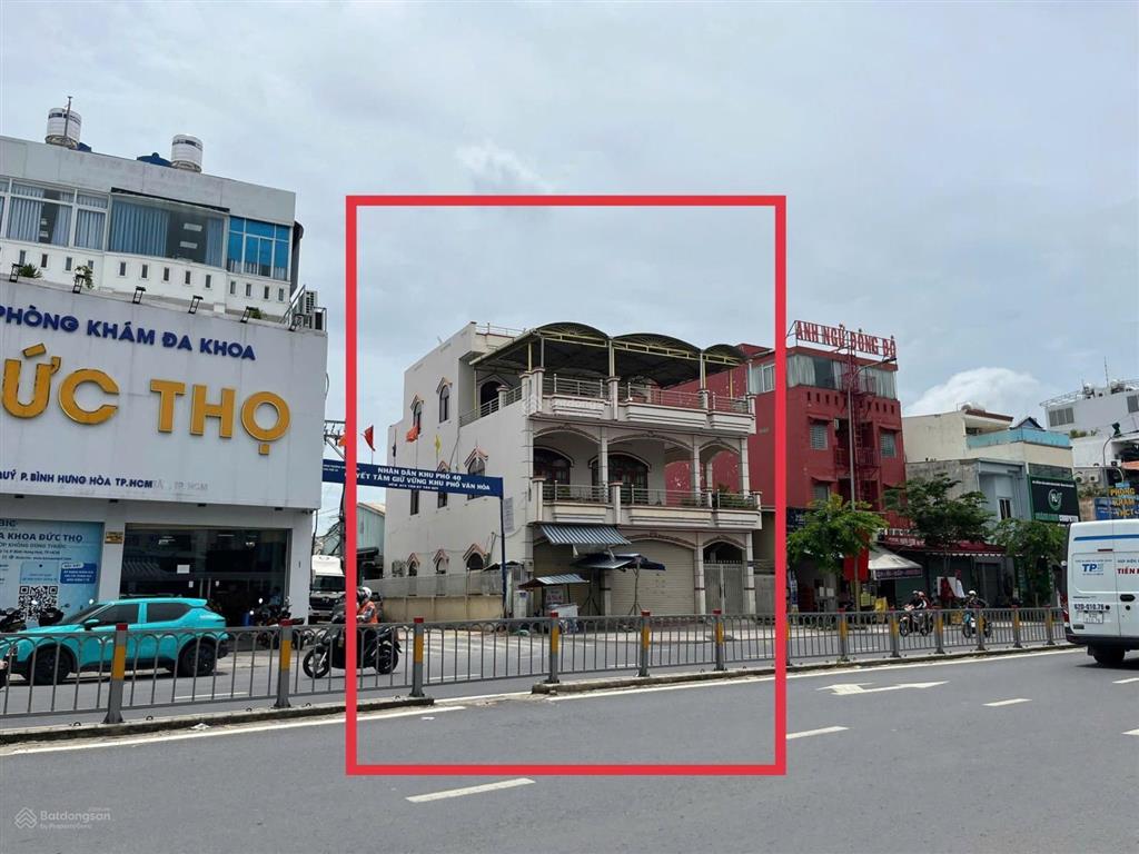 Cho thuê nhà góc 2mt tân kỳ tân quý, dt 10m x 20m, 1 trệt, 2 lầu, bình tân