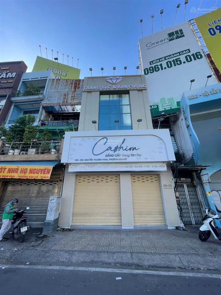 Cho thuê nhà mt nguyễn thị minh khai, dt 7m x 15m, 1 trệt, 3 lầu, quận 3