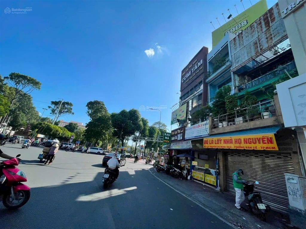 Cho thuê nhà mt nguyễn thị minh khai, dt 7m x 15m, 1 trệt, 3 lầu, quận 3